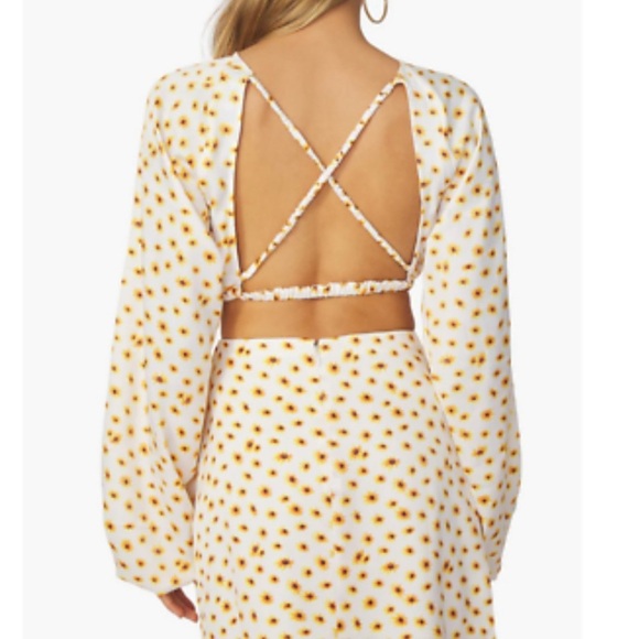 NWT WeWoreWhat Yellow Daisy Floral Long Sleeve Crop Top Elastic Hem Size XL - Picture 10 of 10